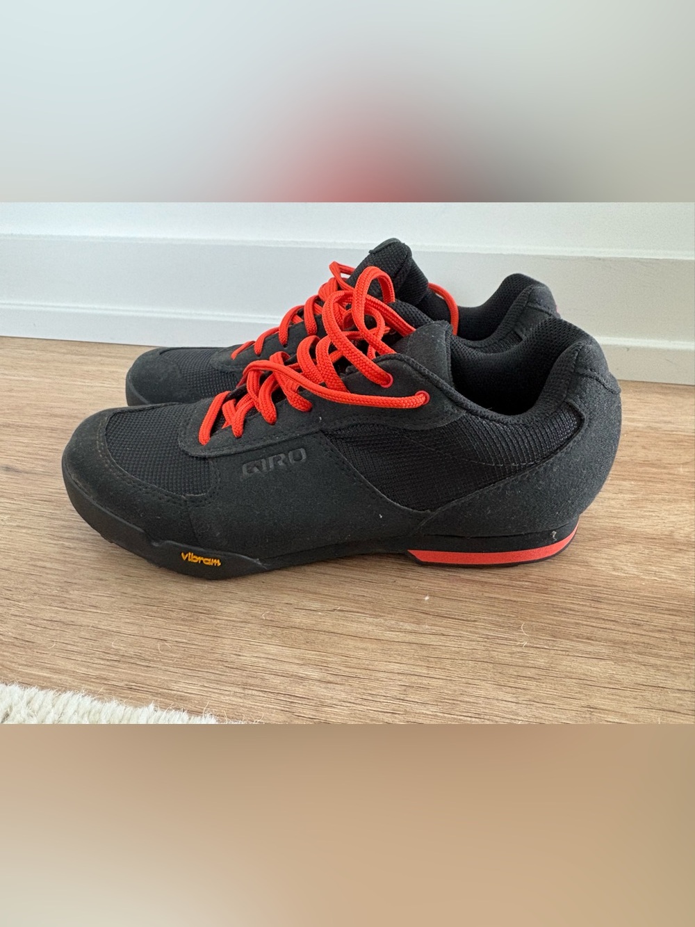 Giro Rumble VR mountain biking shoes. SPD Pedal compatible. Men’s 8. - Picture 4 of 12